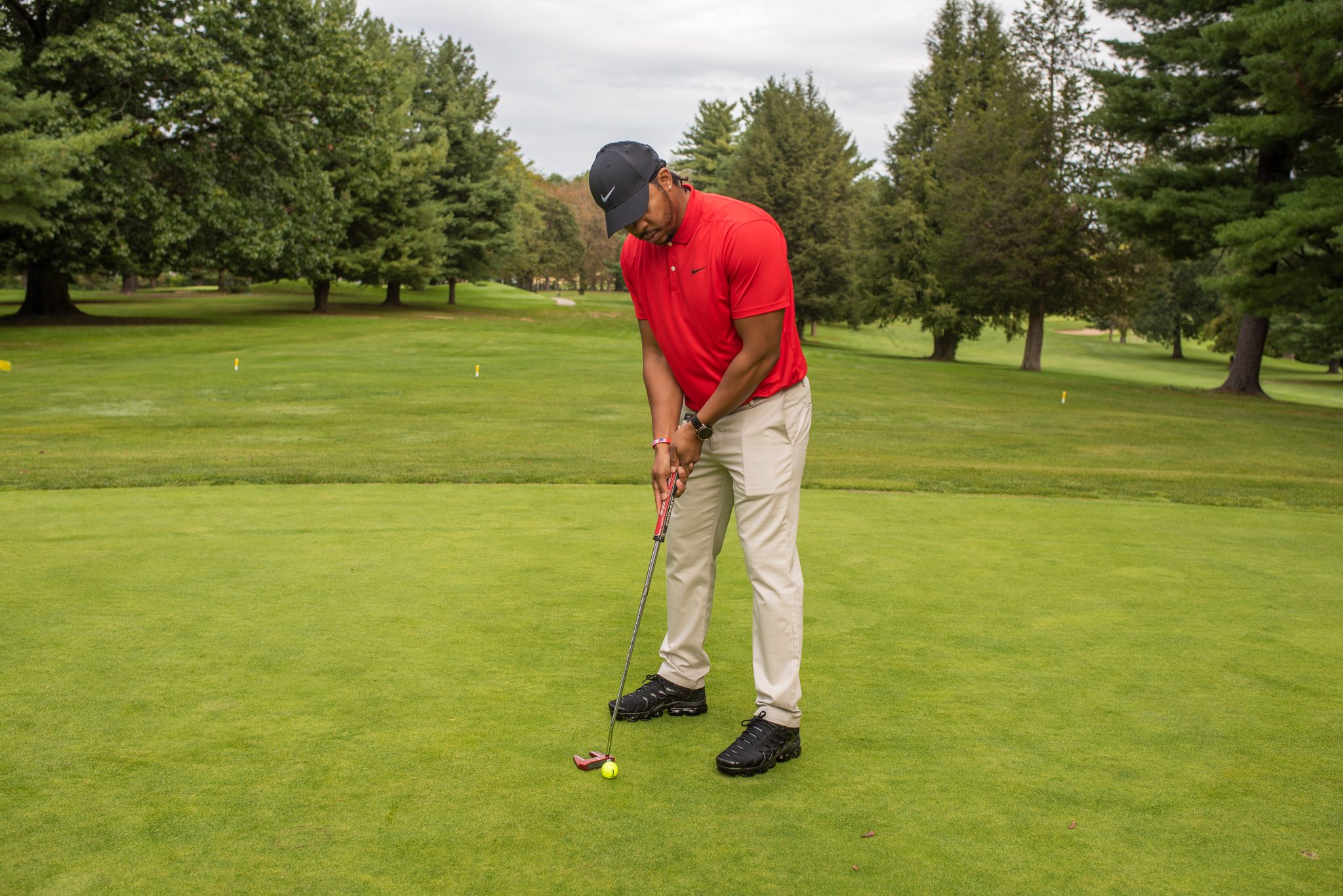 A putt lined up on the green.