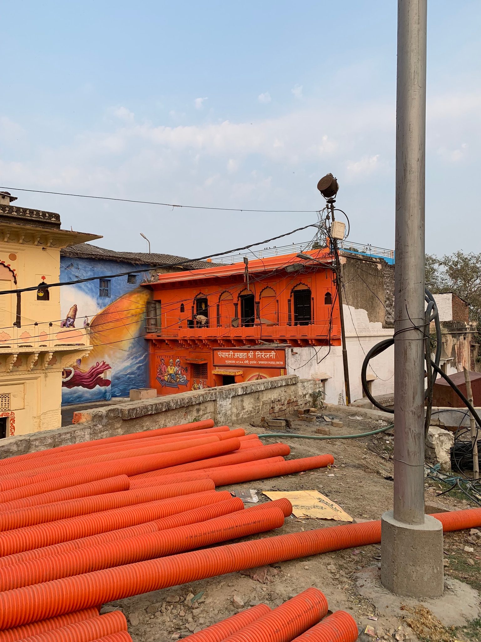 Beautiful orangeness scattered throughout the mela area