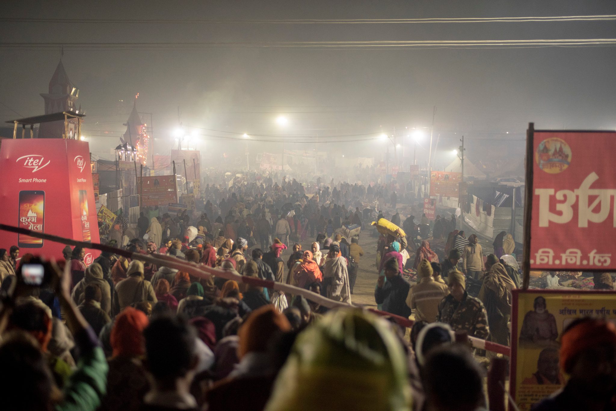 Early morning rush to Sangam, the confluence of the three holy rivers.